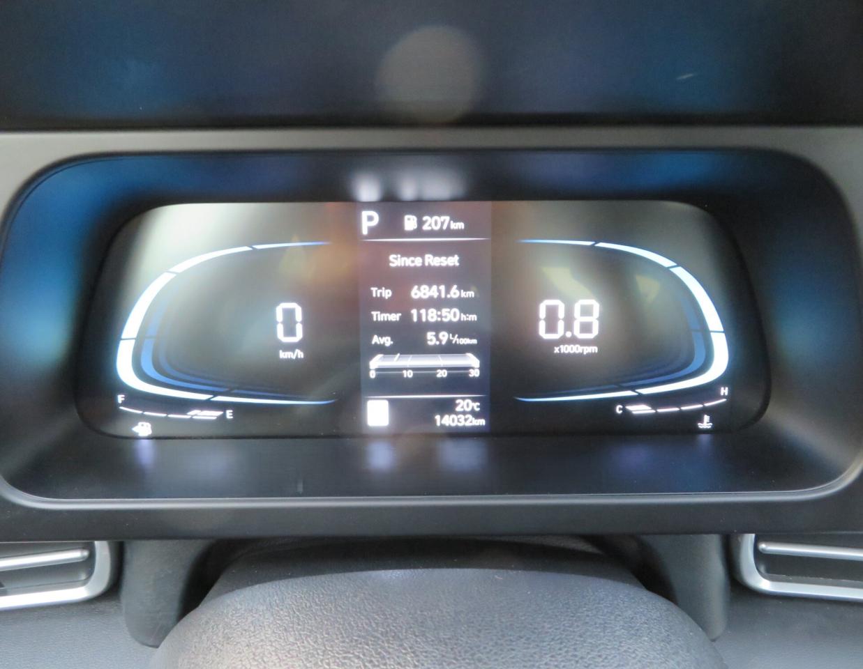 2025 Hyundai Elantra Preferred IVT Photo