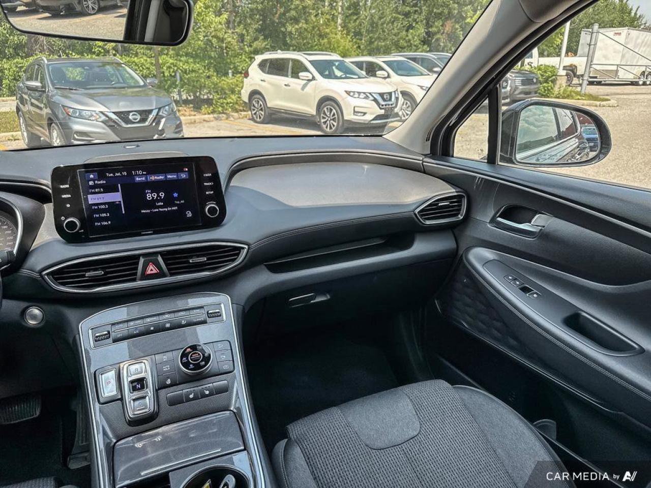 2022 Hyundai Santa Fe Preferred Photo