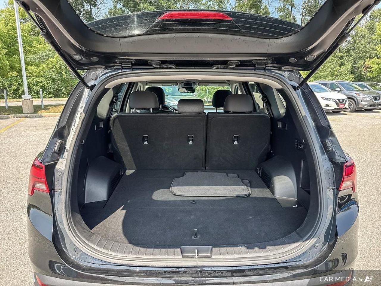 2022 Hyundai Santa Fe Preferred Photo