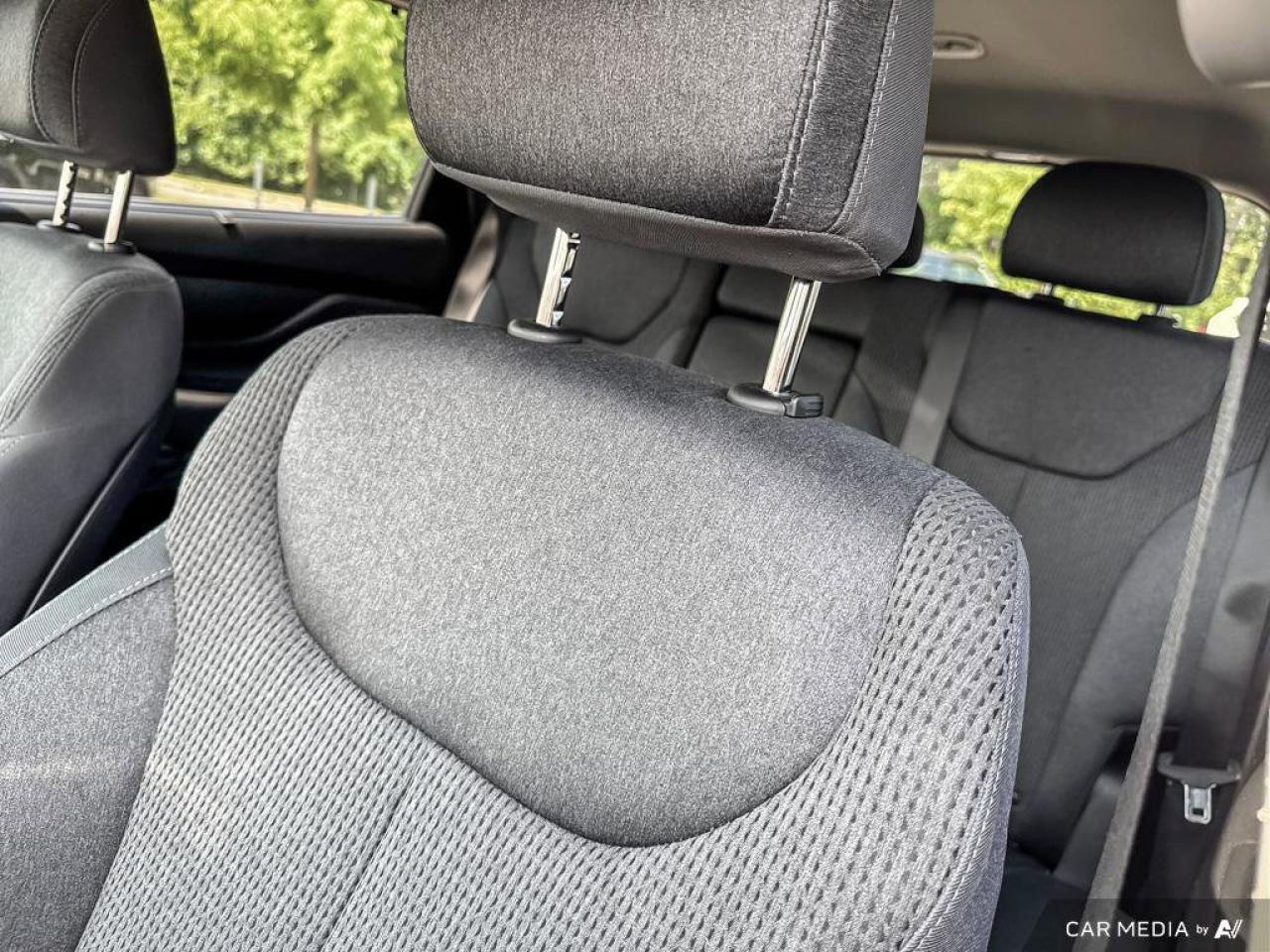 2022 Hyundai Santa Fe Preferred Photo