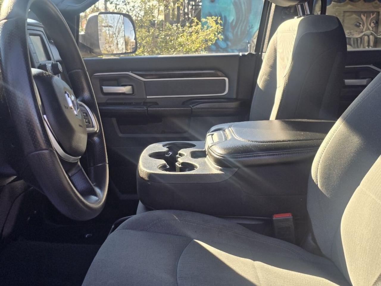 2021 RAM 2500 Big Horn 4x4 Crew Cab 8 ft. box 169 in. WB Automat Photo