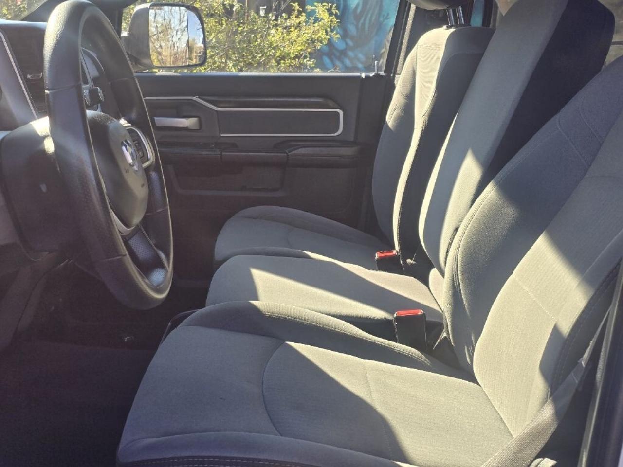 2021 RAM 2500 Big Horn 4x4 Crew Cab 8 ft. box 169 in. WB Automat Photo