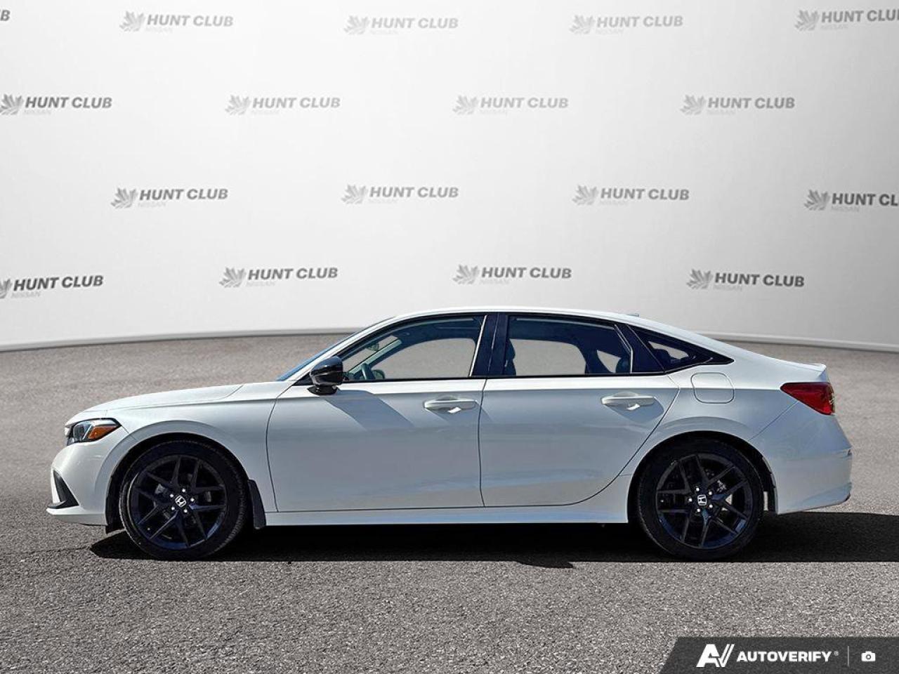 2024 Honda Civic Sedan SPORT Photo3