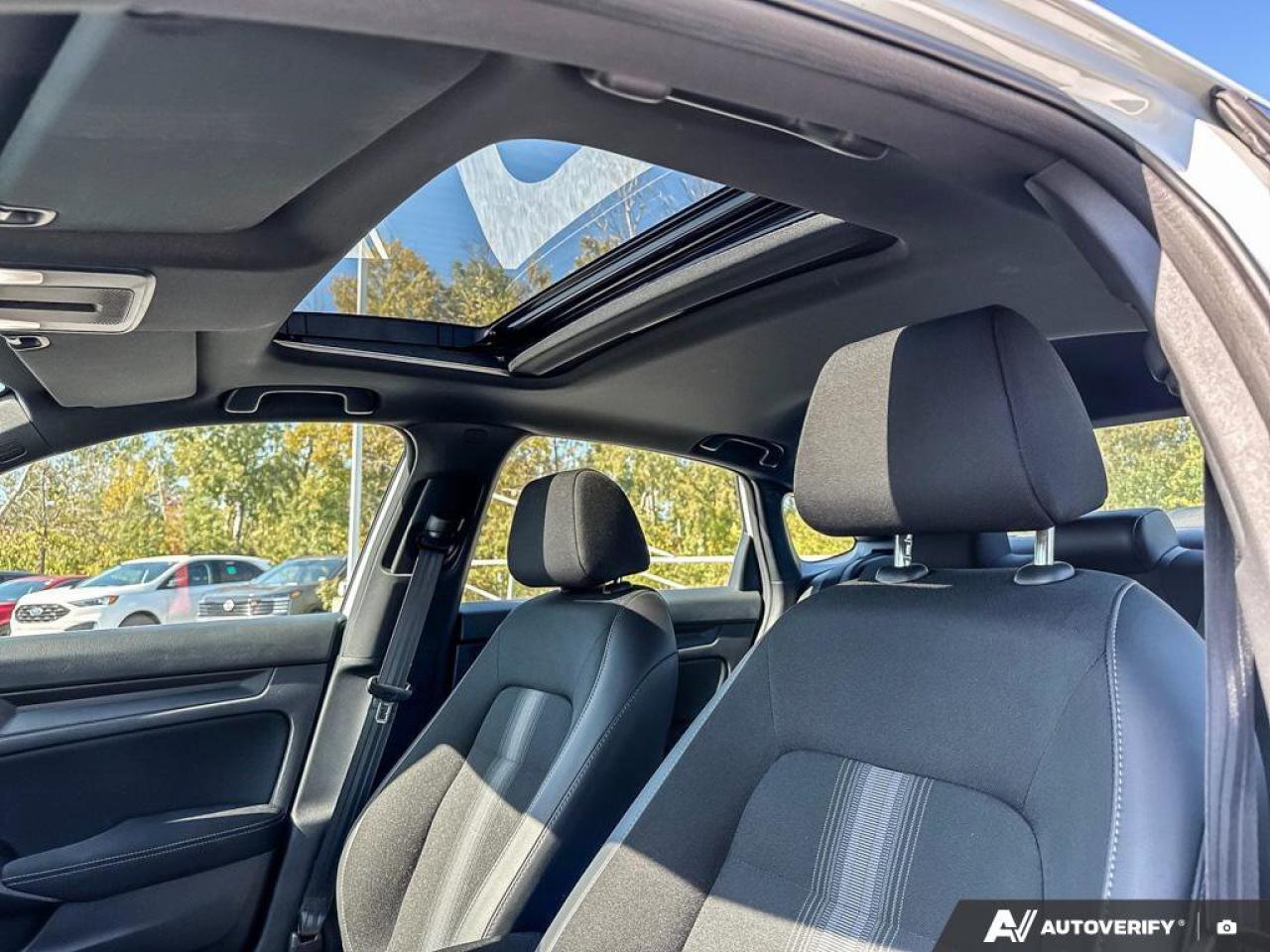 2024 Honda Civic Sedan SPORT Photo