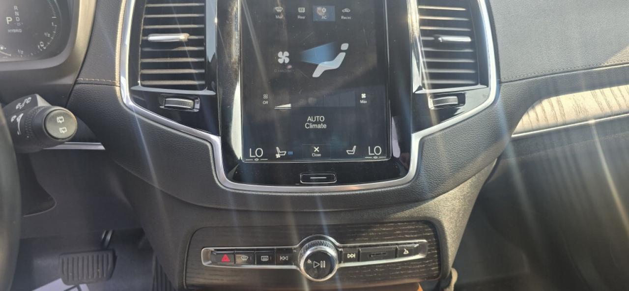 2022 Volvo XC90 T8 eAll-wheel Drive PHEV Inscription *Ltd Avail* Photo