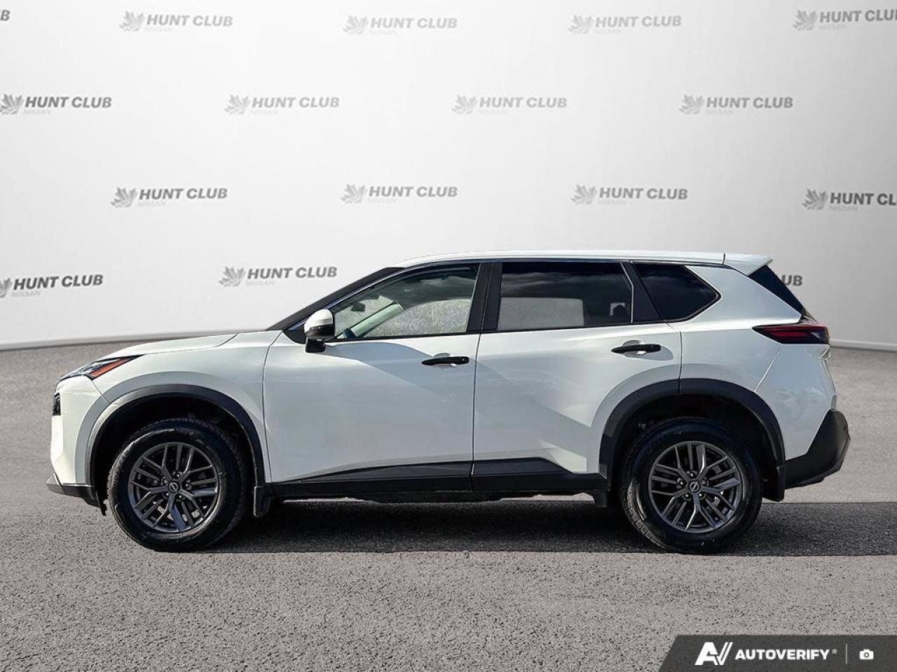 2023 Nissan Rogue S Photo