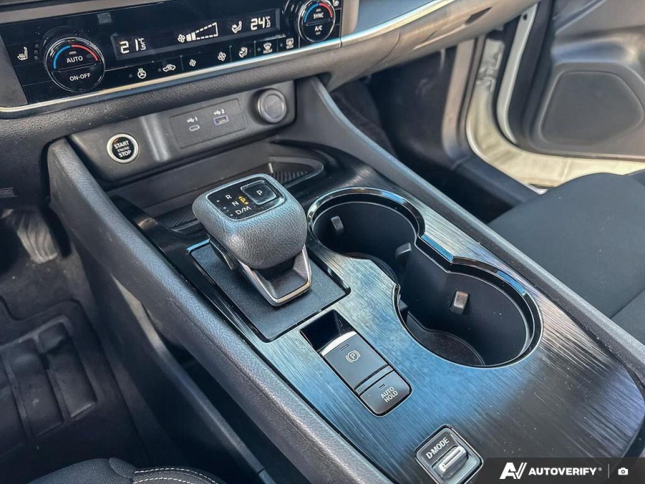 2023 Nissan Rogue S Photo