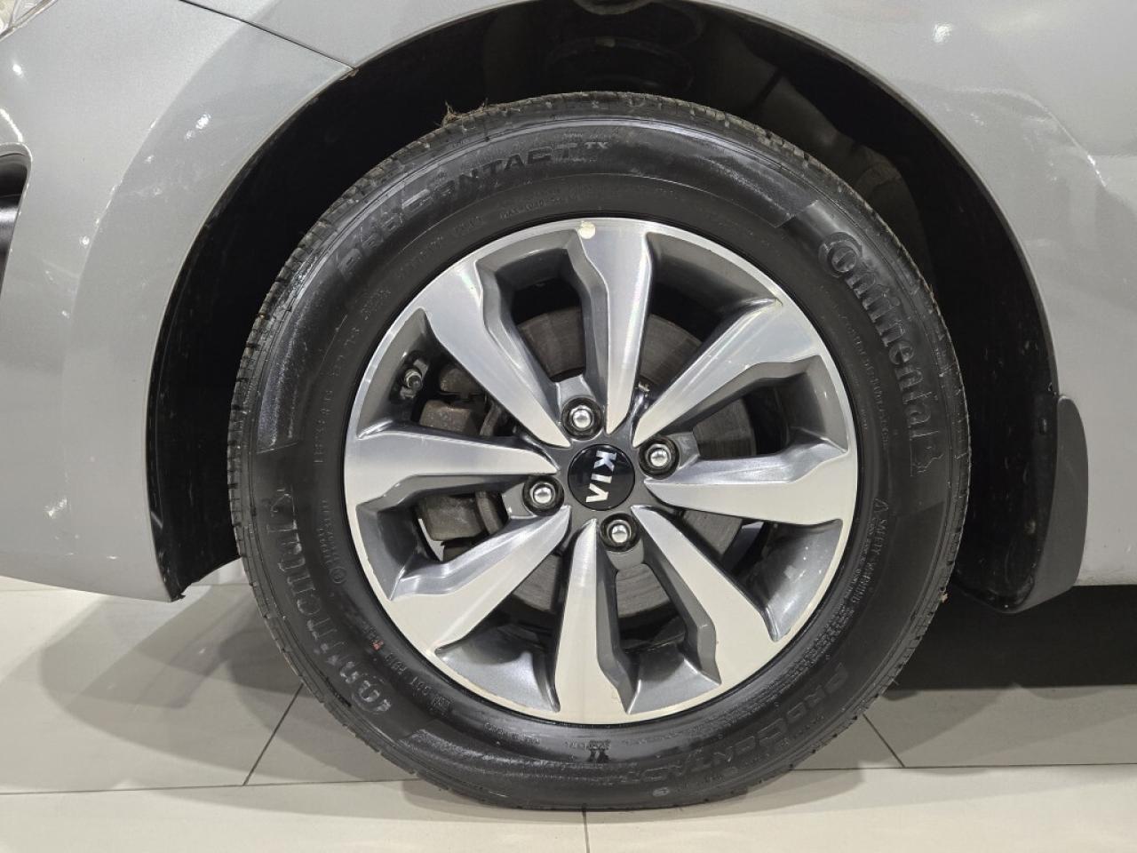 2021 Kia Rio EX Premium  No Accidents Sunroof Heated seats Allo Photo