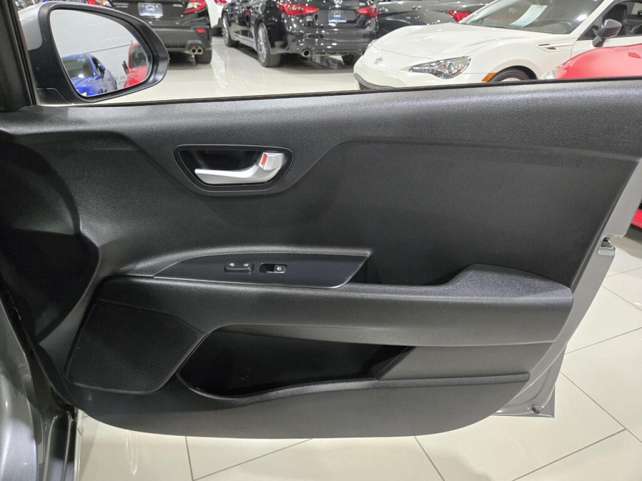 2021 Kia Rio EX Premium  No Accidents Sunroof Heated seats Allo Photo