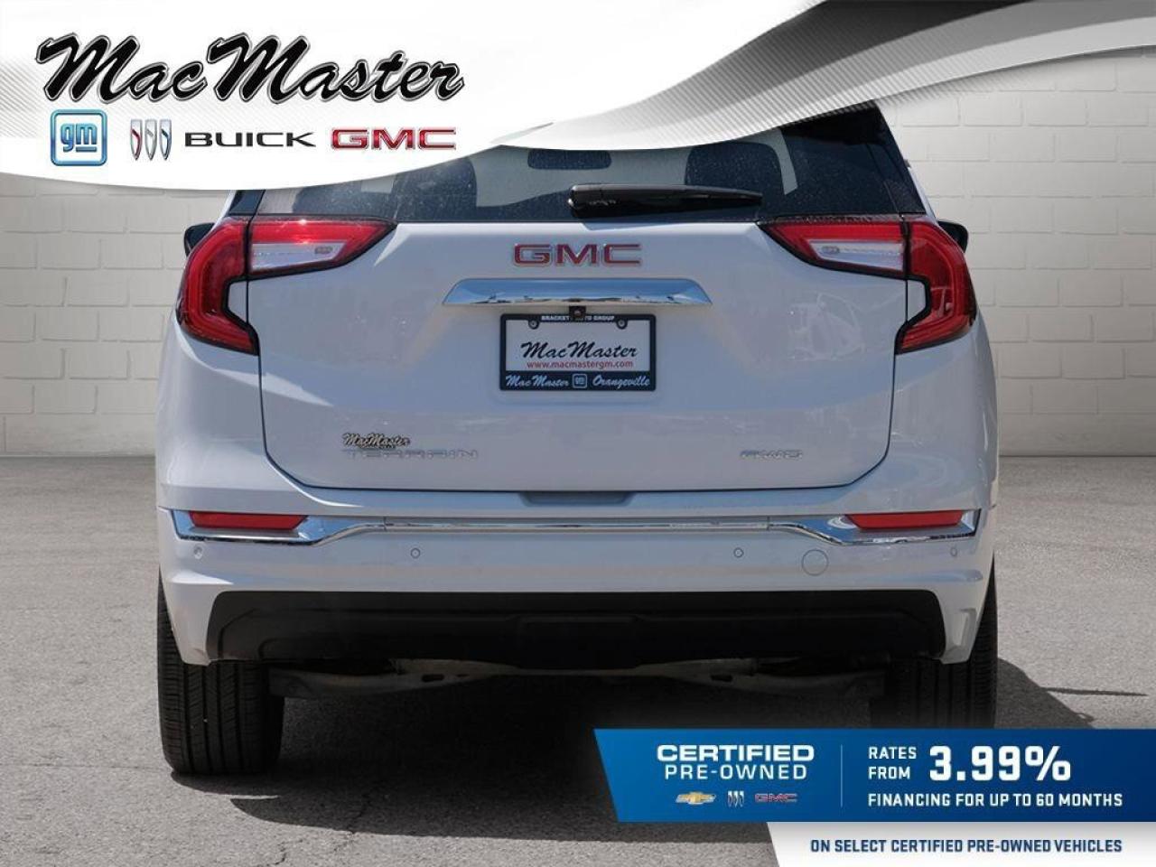 2023 GMC Terrain DenaliDENALI AWD, NAV, ROOF, LOADED, 1-OWNER! Photo