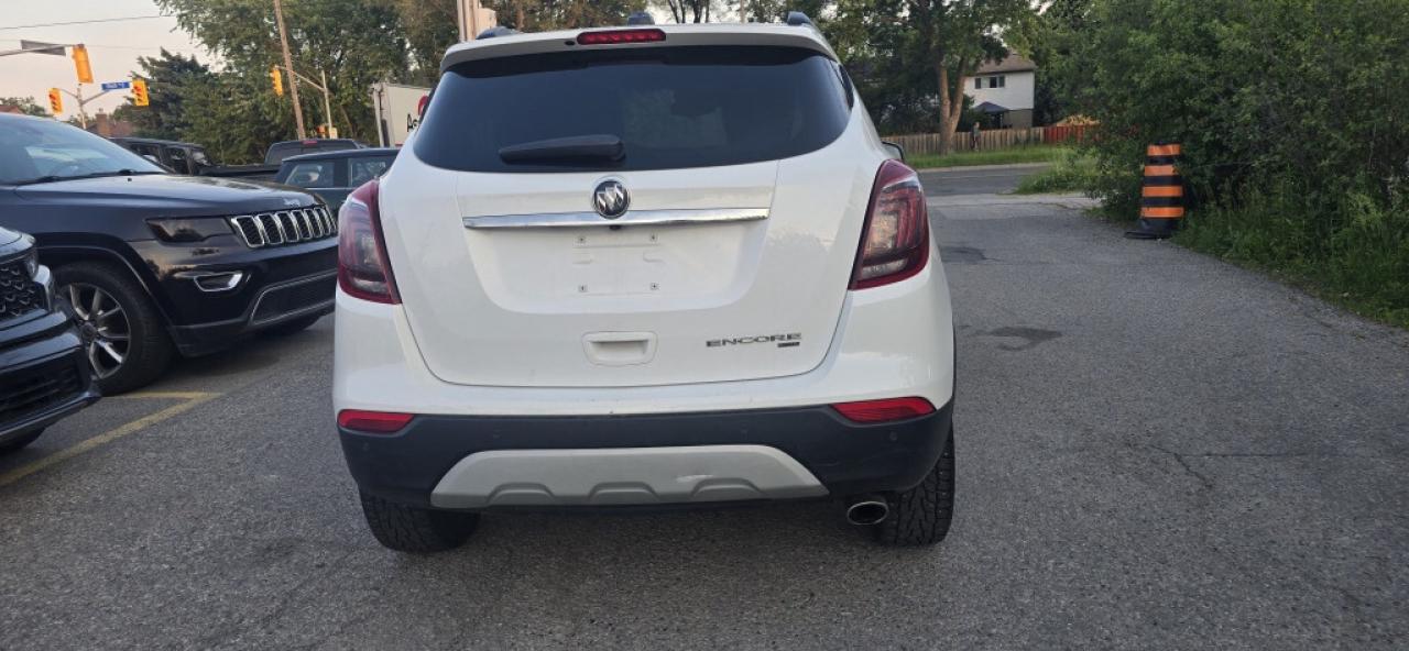 2021 Buick Encore Preferred All-Wheel Drive Automatic Photo4