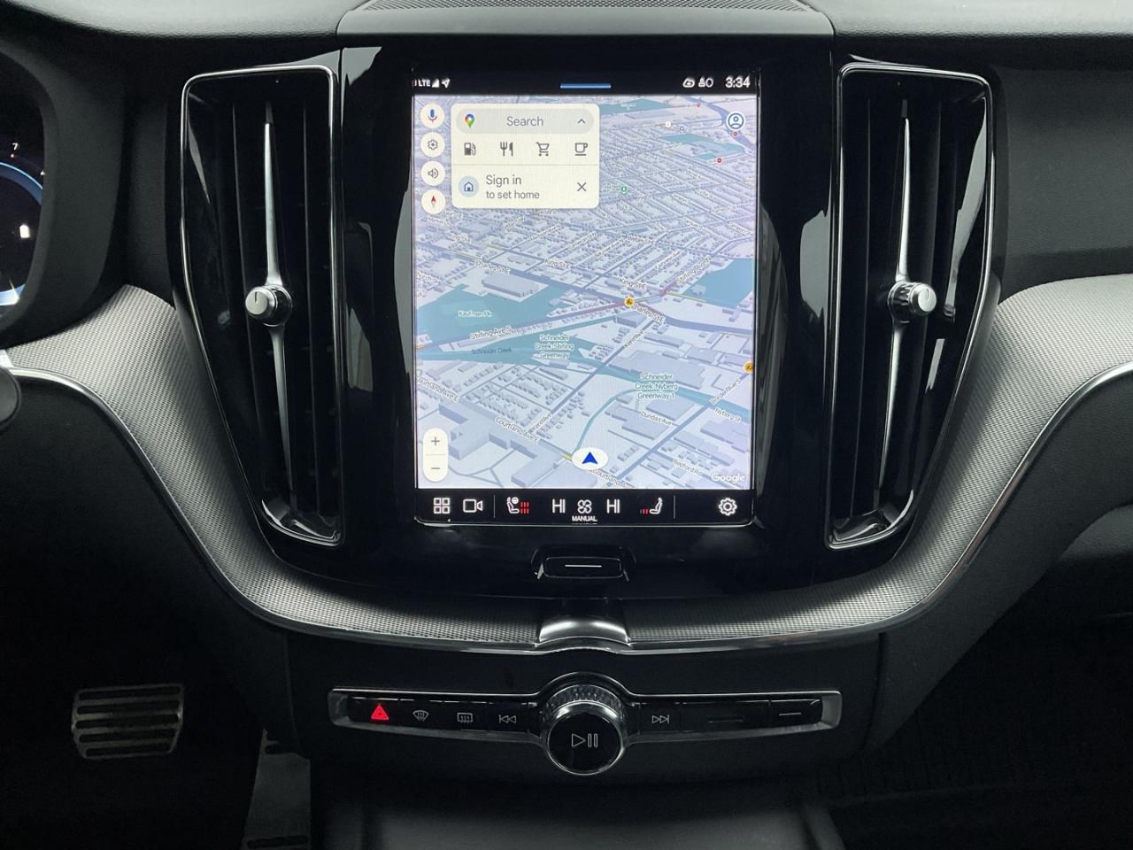 2022 Volvo XC60 B6 R-Design AWD - BOWERS & WILKINS! NAV! 360 CAM! Photo