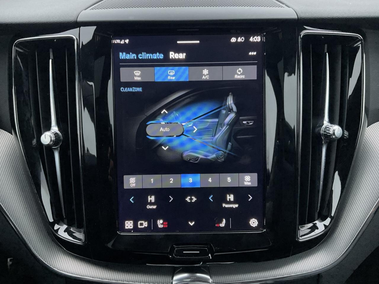 2022 Volvo XC60 B6 R-Design AWD - BOWERS & WILKINS! NAV! 360 CAM! Photo