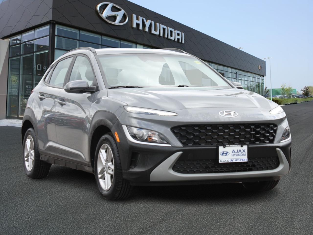 2022 Hyundai KONA Essential AWD / Heated Seats / Bluetooth / Camera Photo2