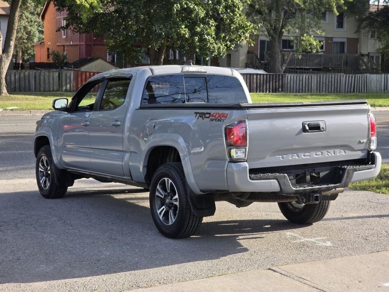 2019 Toyota Tacoma SR5 V6 4x4   TOYOTA TACOMA DOUBLE CAB/SR5/TRD SPOR Photo