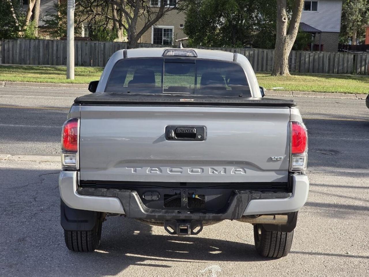 2019 Toyota Tacoma SR5 V6 4x4   TOYOTA TACOMA DOUBLE CAB/SR5/TRD SPOR Photo