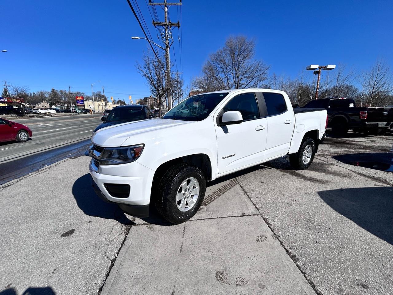2019 Chevrolet Colorado 2WD Crew Cab 128.3 Work Truck Photo1