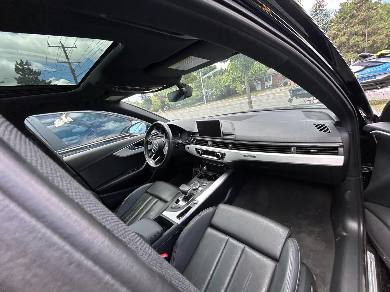 2018 Audi A4 2.0 TFSI quattro Progressiv S tronic Photo