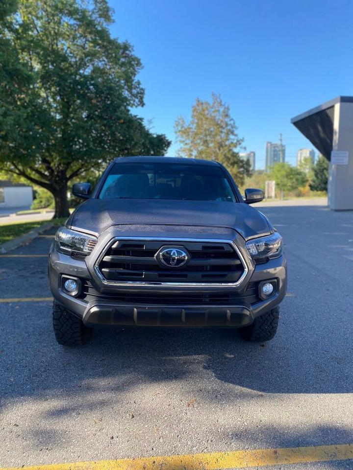 2022 Toyota Tacoma 4x4 Double Cab Automatic Photo1
