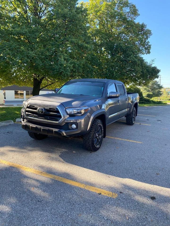 2022 Toyota Tacoma 4x4 Double Cab Automatic Photo2