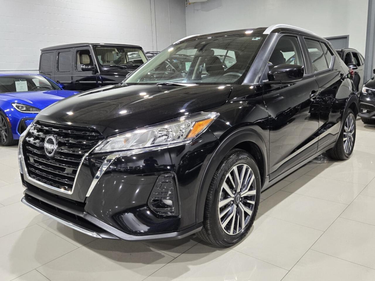 2024 Nissan Kicks SV CVT No Accidents One Owner APPLE CAR-PLAY PARK Photo3