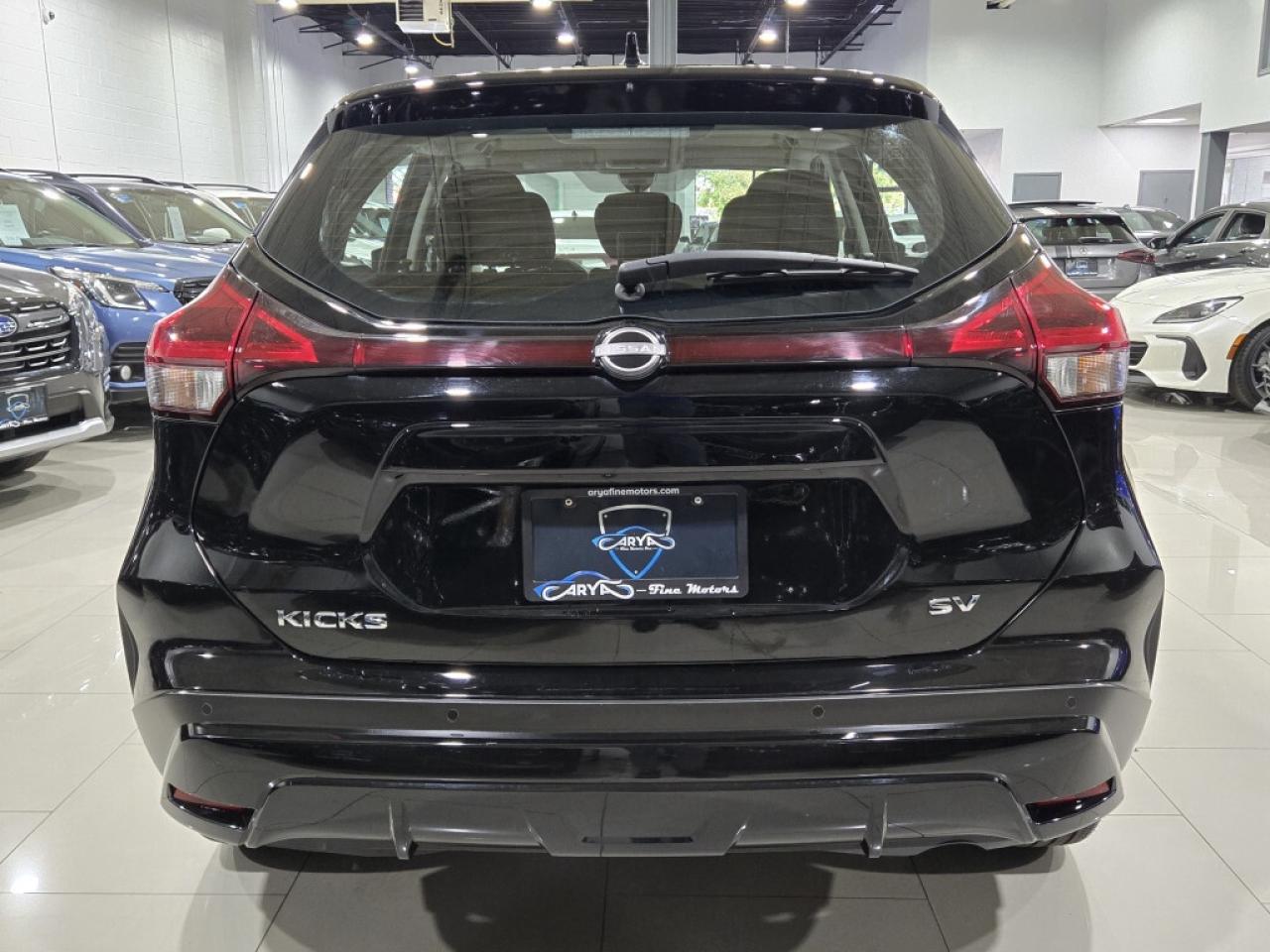 2024 Nissan Kicks SV CVT No Accidents One Owner APPLE CAR-PLAY PARK Photo