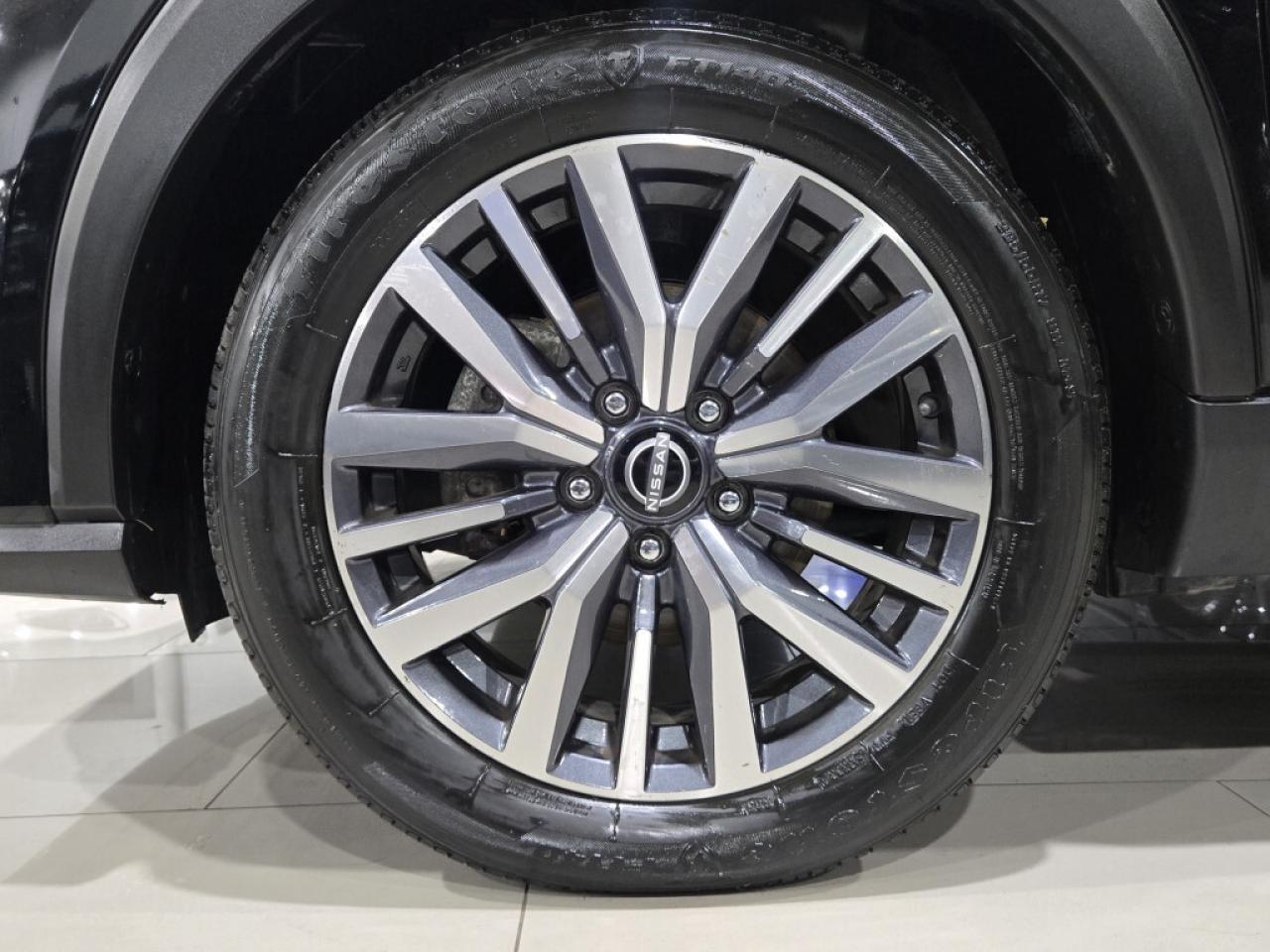 2024 Nissan Kicks SV CVT No Accidents One Owner APPLE CAR-PLAY PARK Photo