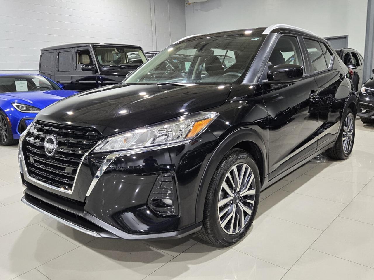 2024 Nissan Kicks SV CVT No Accidents One Owner APPLE CAR-PLAY PARK Photo