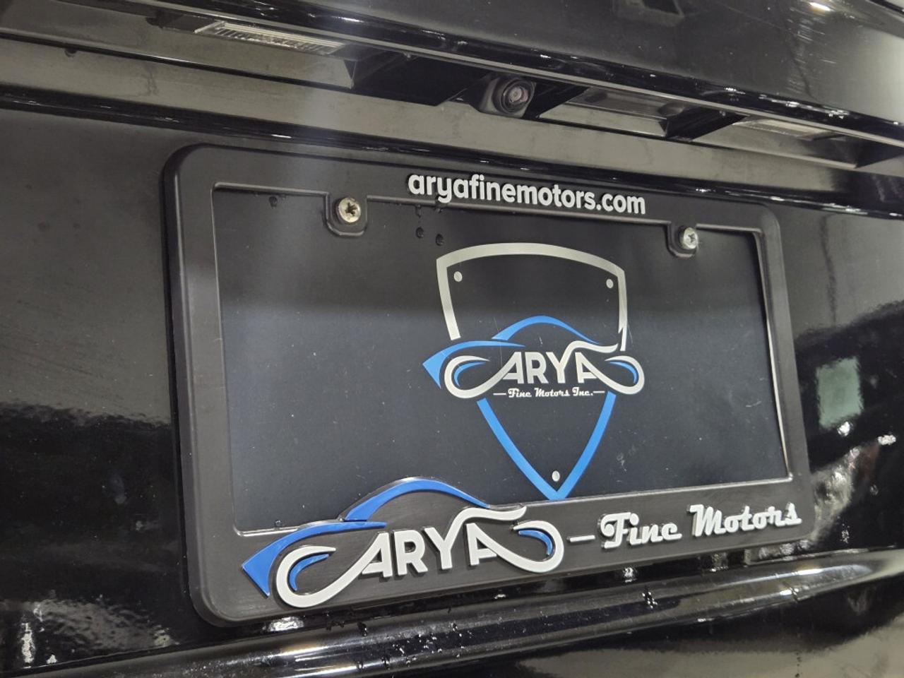 2024 Nissan Kicks SV CVT No Accidents One Owner APPLE CAR-PLAY PARK Photo