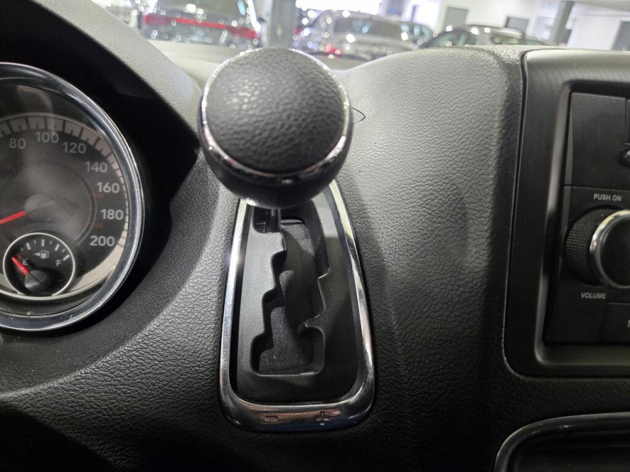 2017 Dodge Grand Caravan SXT STOW N GO Alloy Wheels Winter Tires Photo