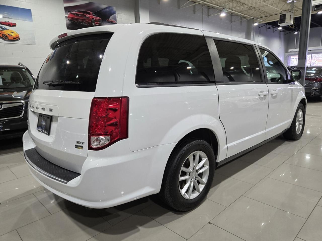 2017 Dodge Grand Caravan SXT STOW N GO Alloy Wheels Winter Tires Photo