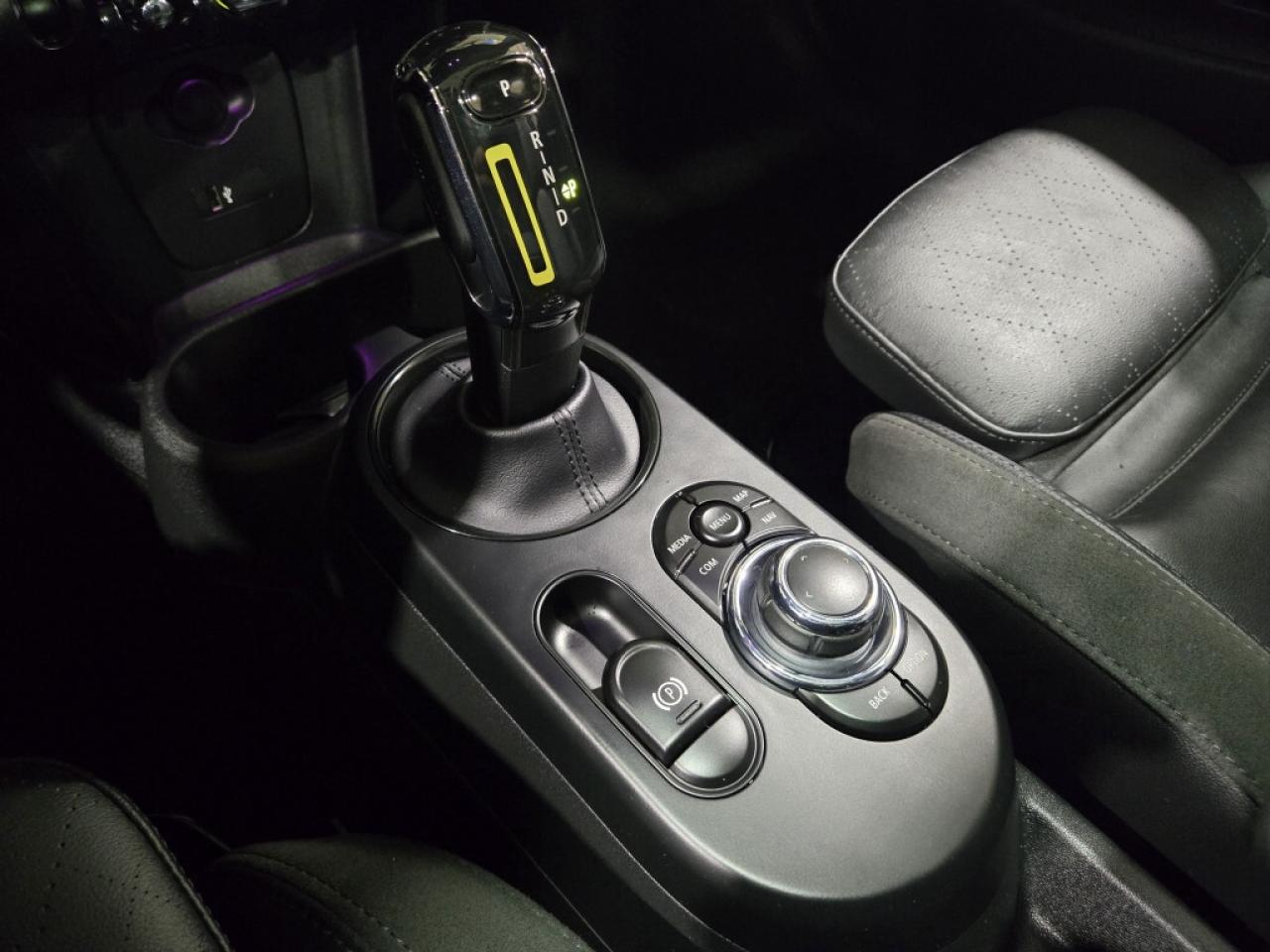 2023 MINI Cooper S COOPER SE Premier Plus PKG Electric Navigation No Photo