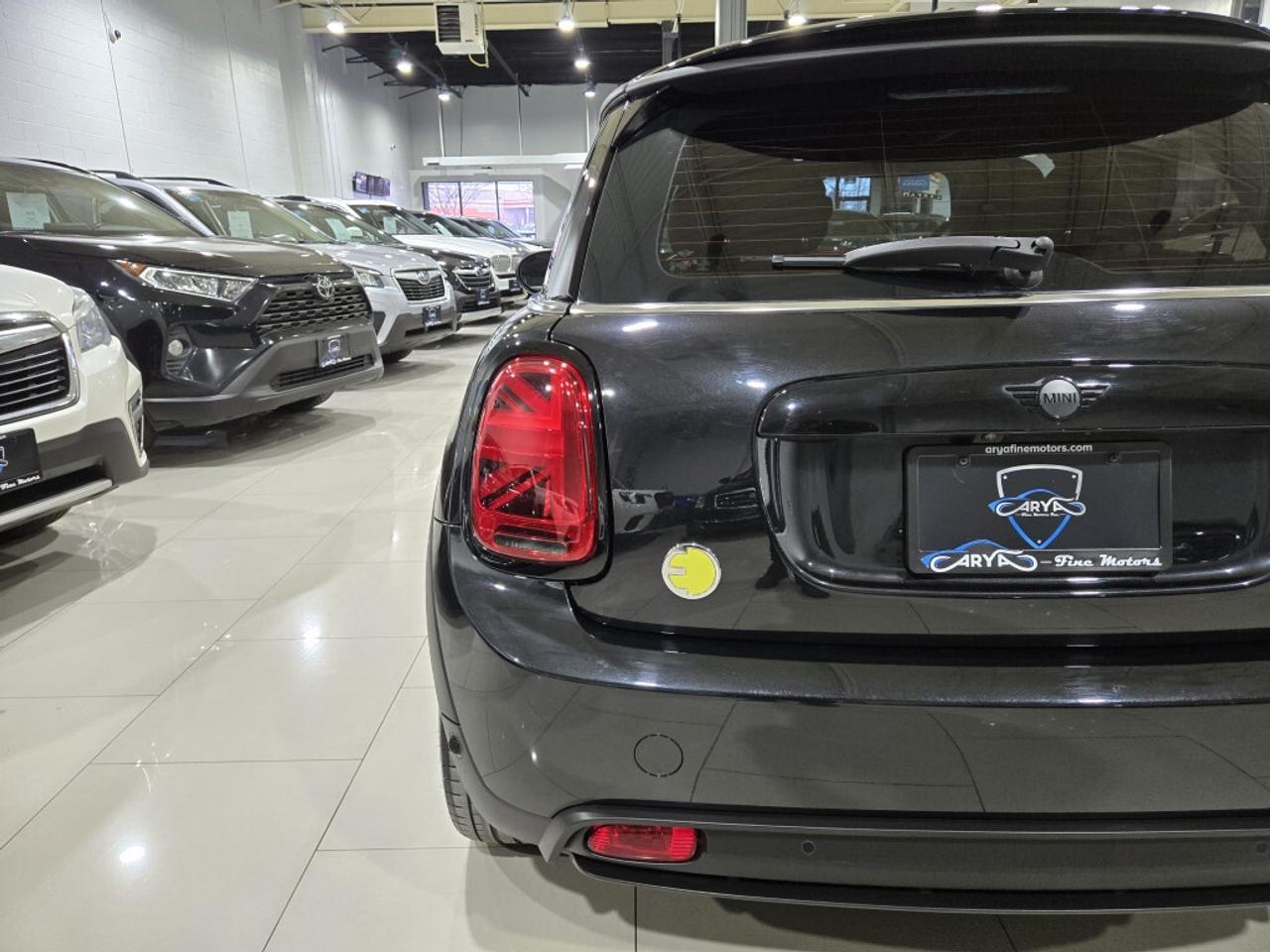 2023 MINI Cooper S COOPER SE Premier Plus PKG Electric Navigation No Photo