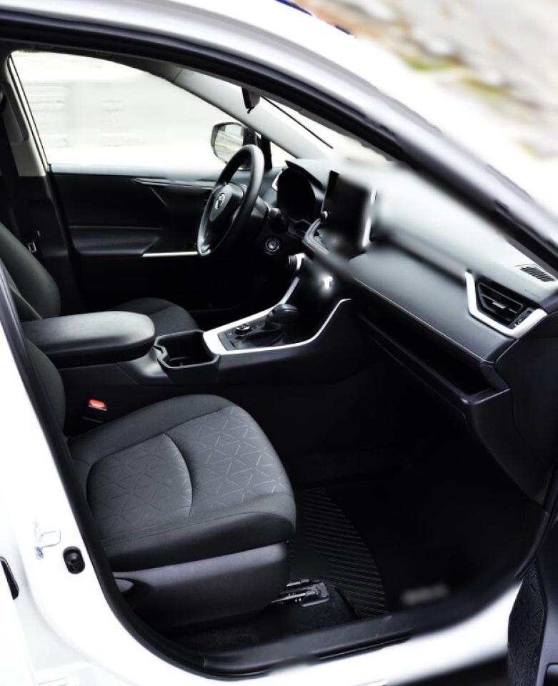 2024 Toyota RAV4 Hybrid HYBRID LE - ALL WHEEL DRIVE Photo