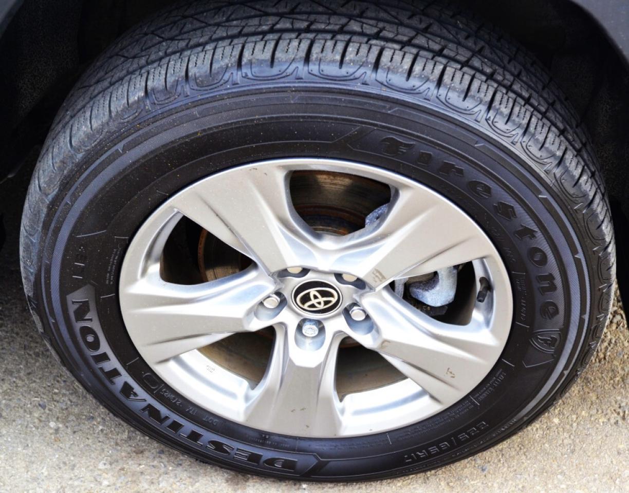 2024 Toyota RAV4 Hybrid HYBRID LE - ALL WHEEL DRIVE Photo