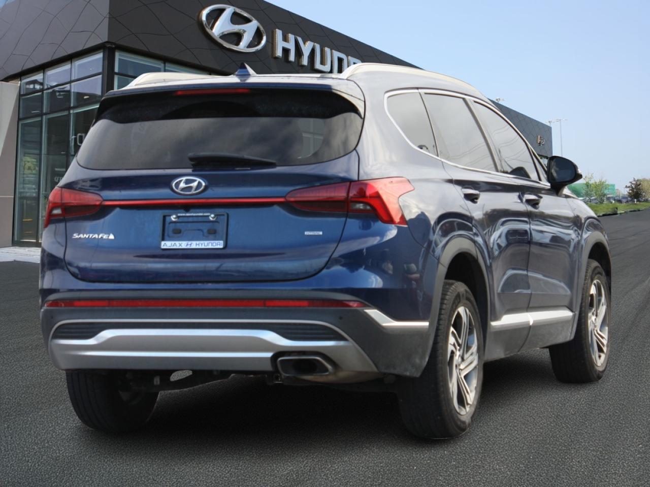 2021 Hyundai Santa Fe Preferred AWD w-Trend Package Photo3