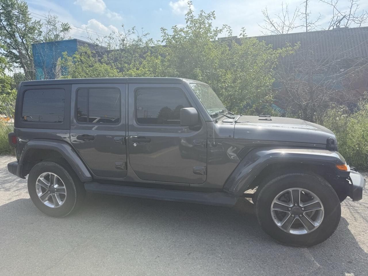 2021 Jeep WRANGLER UNLIMITED Sahara 4dr 4x4 automatics Photo3