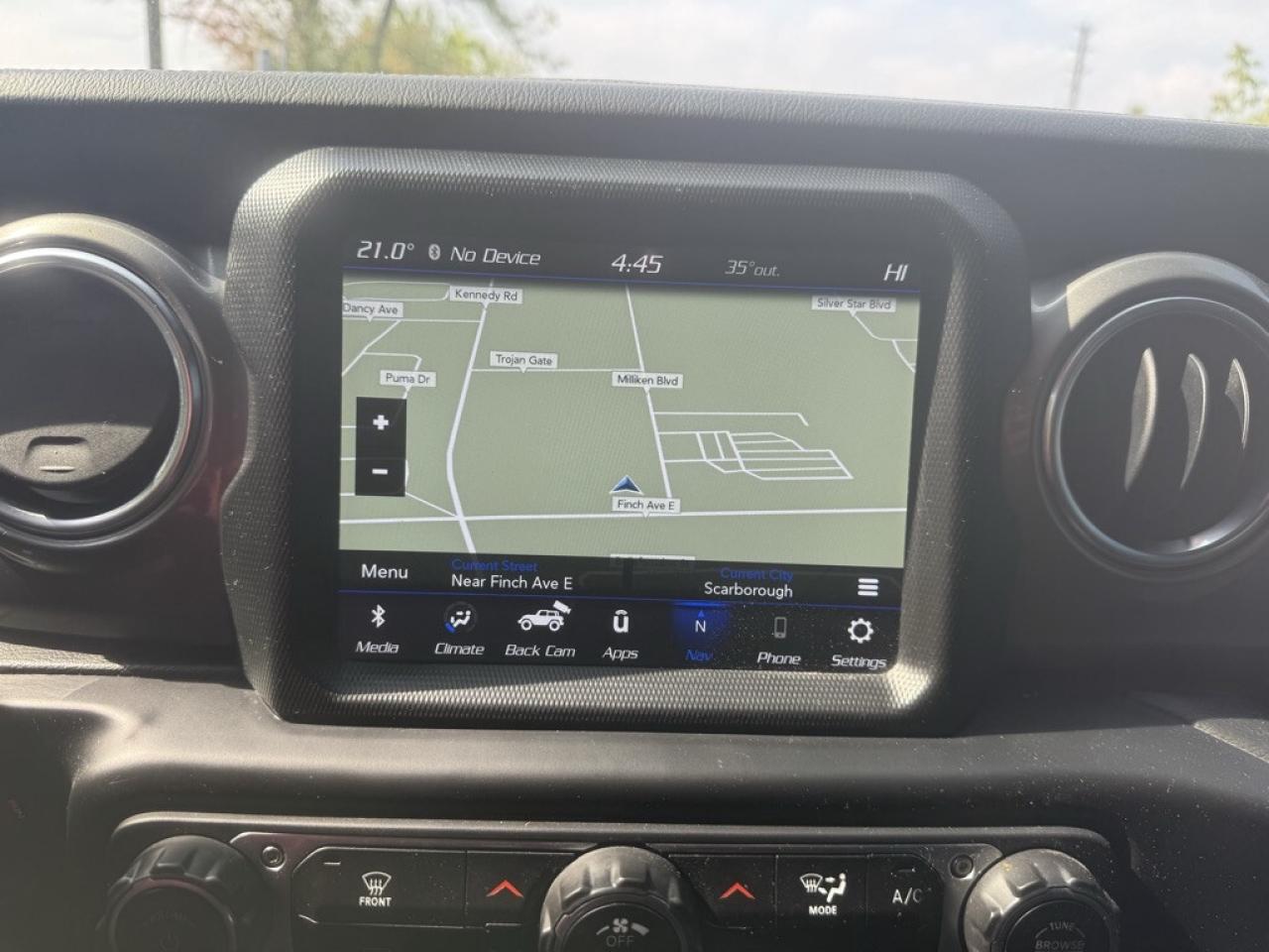 2021 Jeep WRANGLER UNLIMITED Sahara 4dr 4x4 automatics Photo