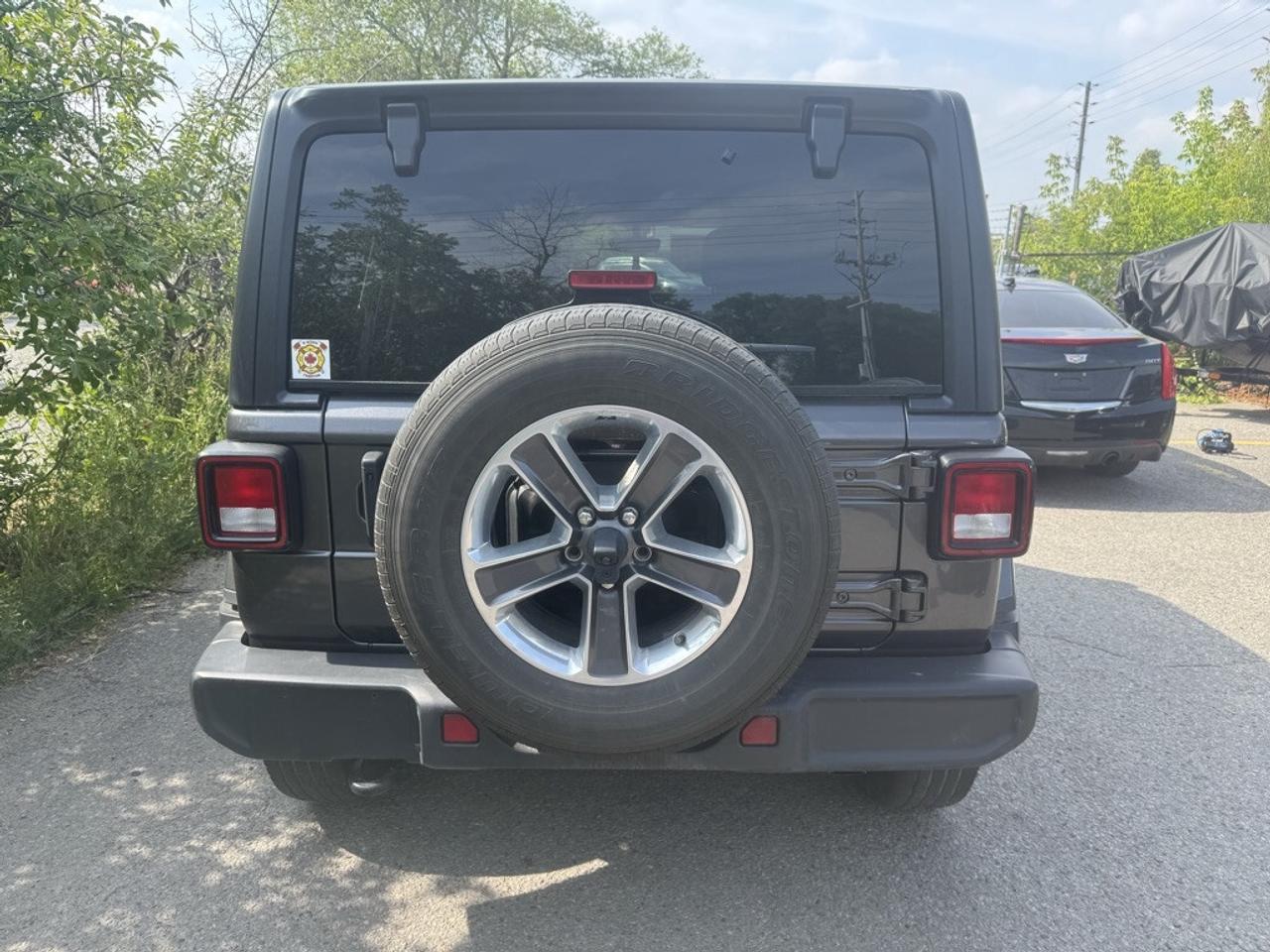 2021 Jeep WRANGLER UNLIMITED Sahara 4dr 4x4 automatics Photo