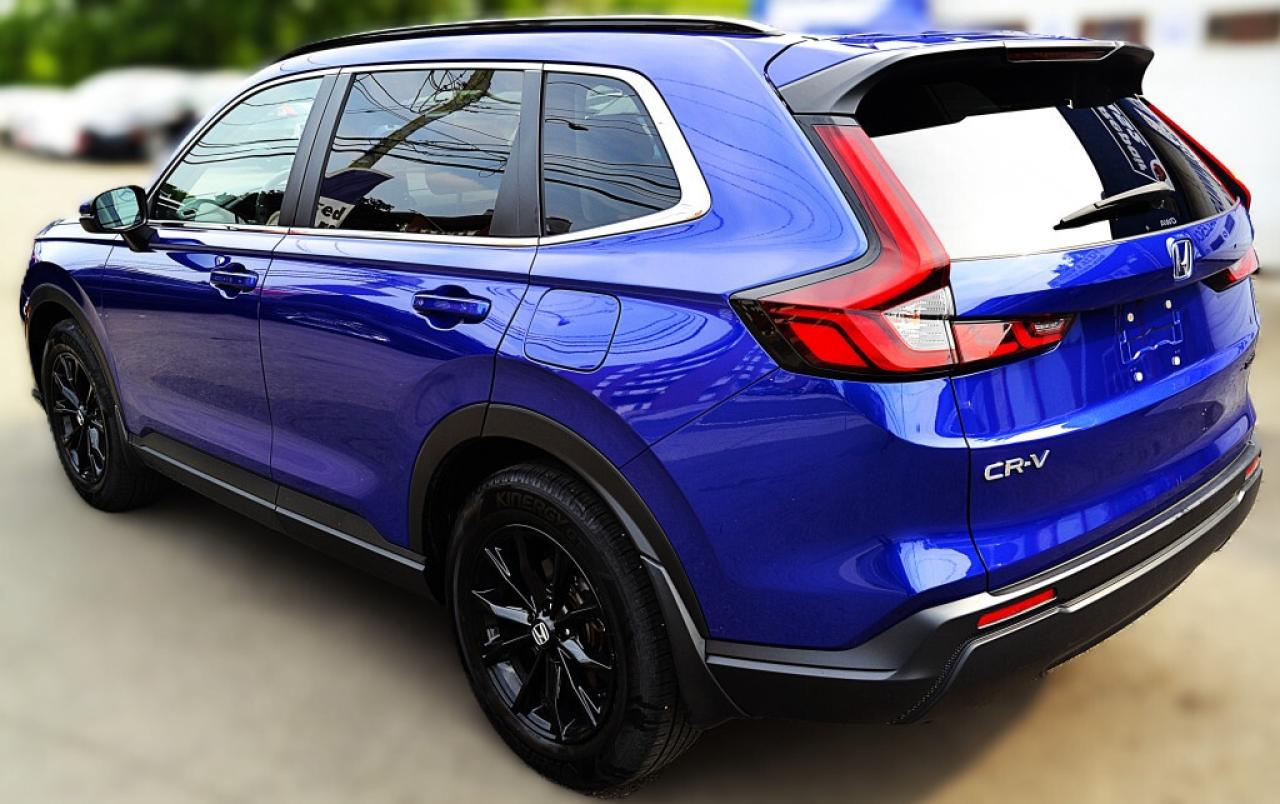 2023 Honda CR-V Sport-B All-wheel Drive Photo2