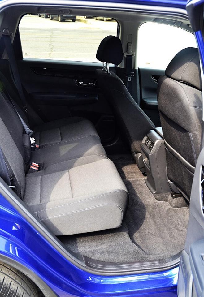 2023 Honda CR-V Sport-B All-wheel Drive Photo