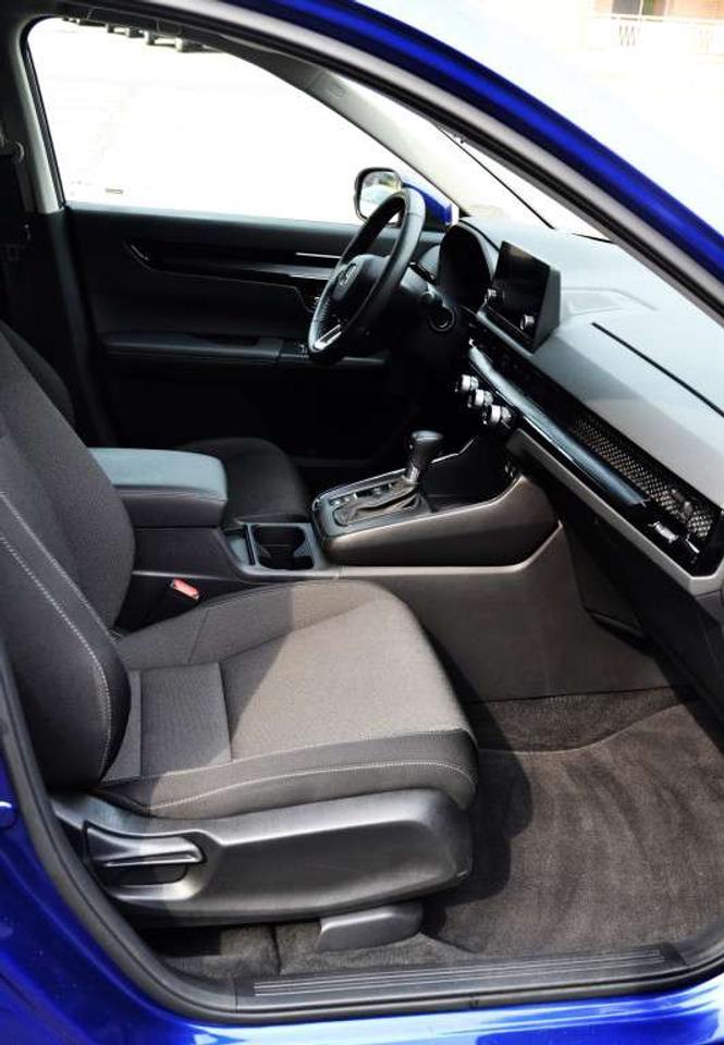 2023 Honda CR-V Sport-B All-wheel Drive Photo