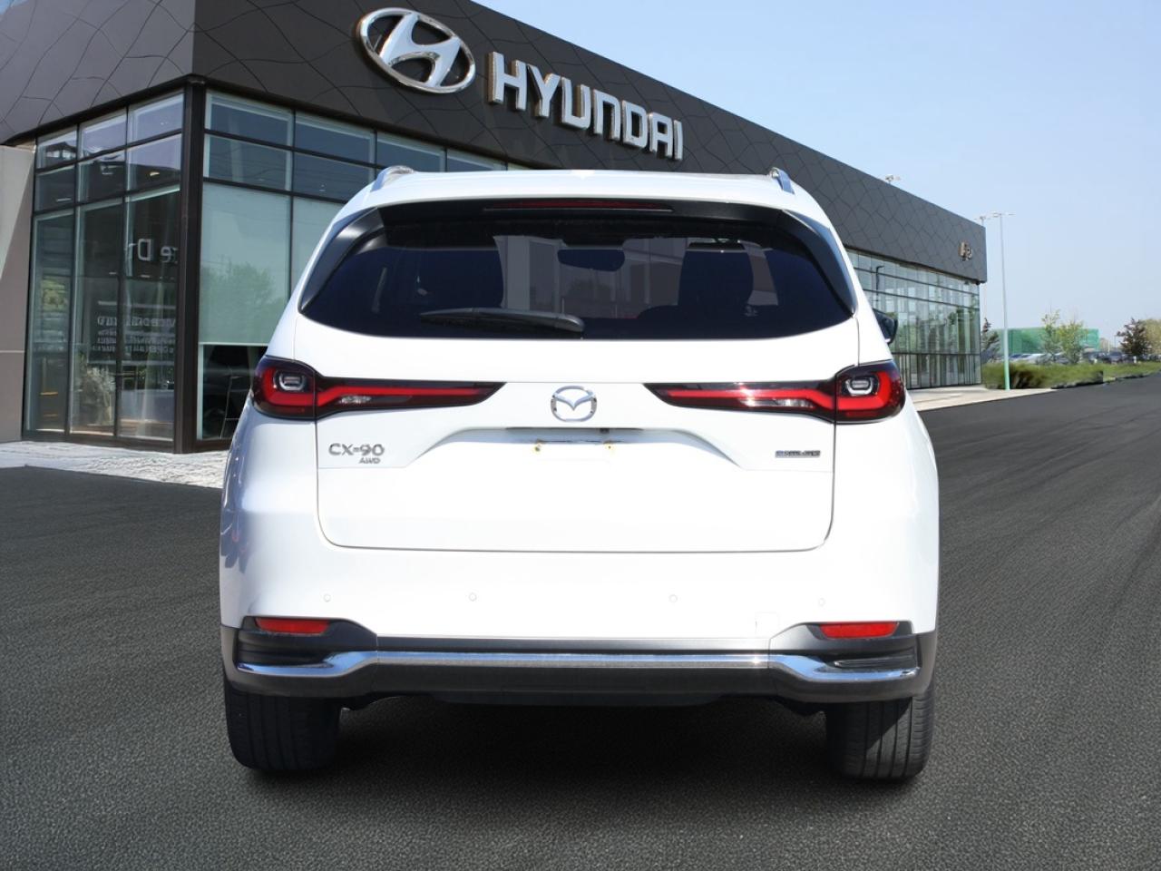 2024 Mazda CX-90 GT AWD / Heated & Vent Seats / Bose Audio / Camera Photo