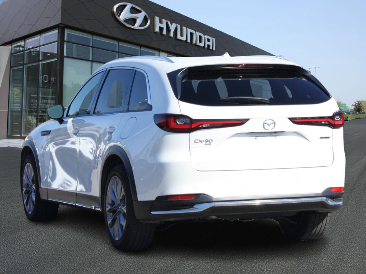 2024 Mazda CX-90 GT AWD / Heated & Vent Seats / Bose Audio / Camera Photo