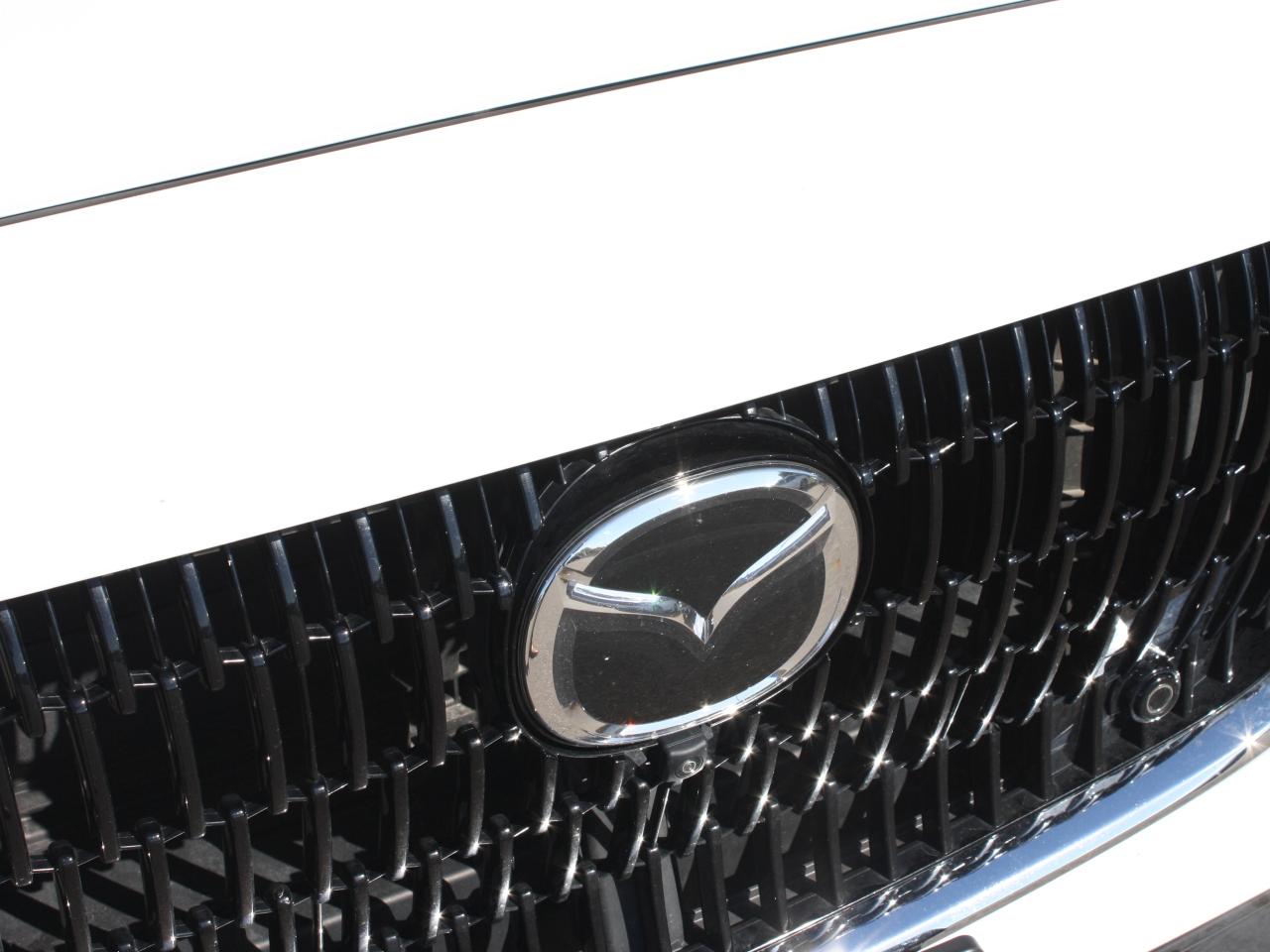 2024 Mazda CX-90 GT AWD / Heated & Vent Seats / Bose Audio / Camera Photo