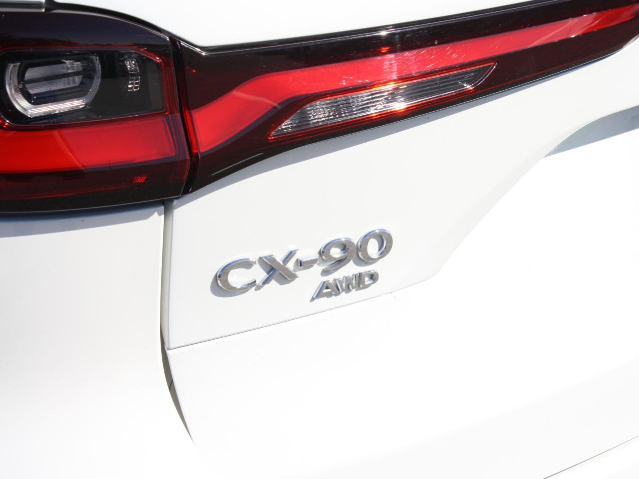 2024 Mazda CX-90 GT AWD / Heated & Vent Seats / Bose Audio / Camera Photo