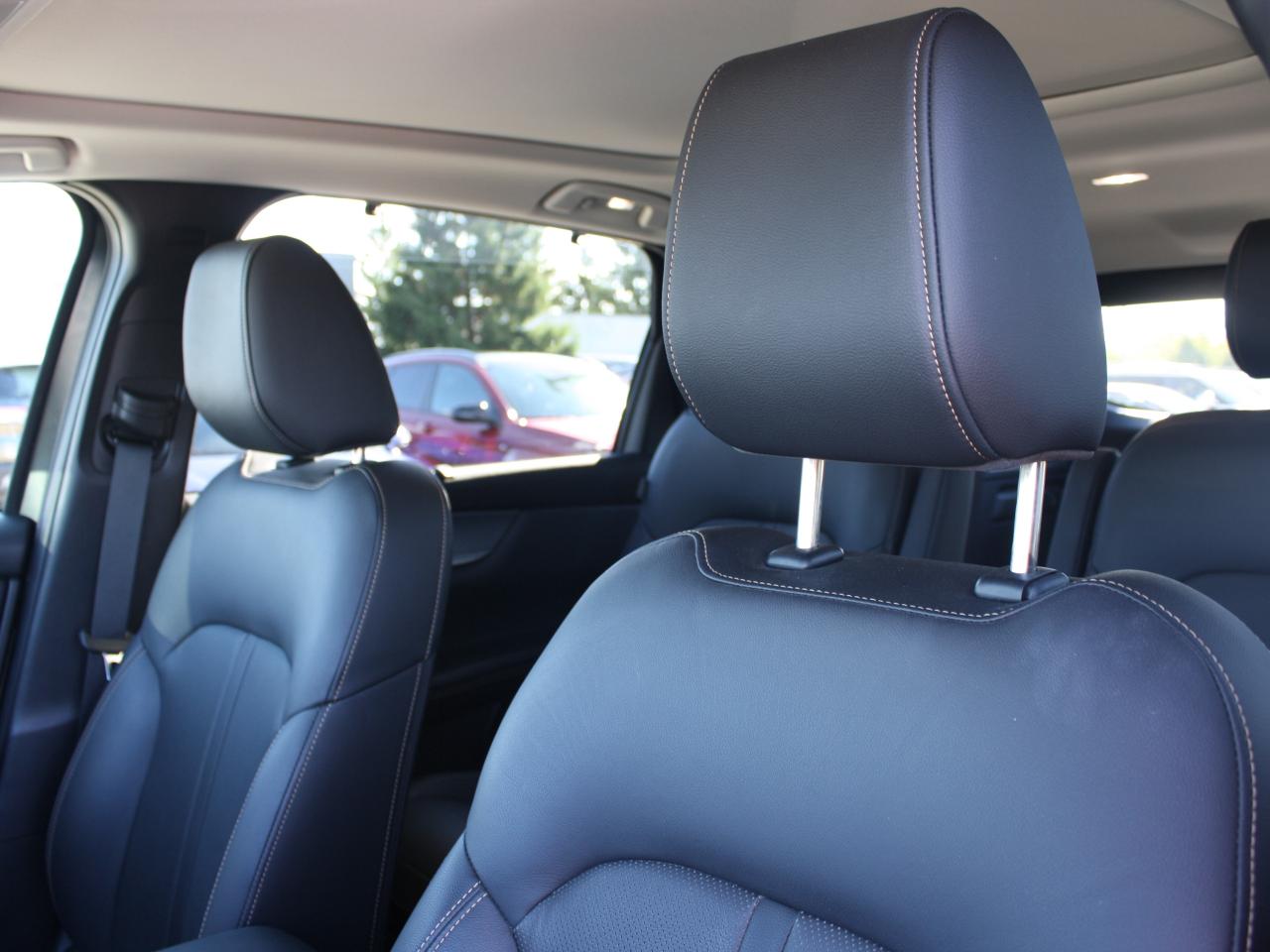 2024 Mazda CX-90 GT AWD / Heated & Vent Seats / Bose Audio / Camera Photo