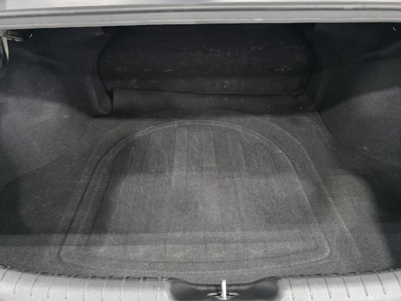 2024 Hyundai Elantra Preferred Tech - FINANCE @$71/WK OR LEASE @$92/WK Photo