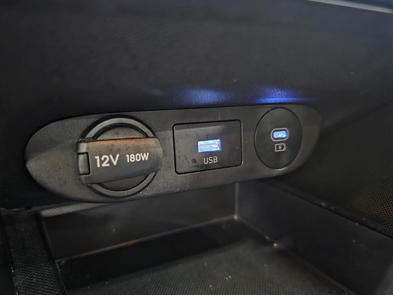 2024 Hyundai Elantra Preferred Tech - FINANCE @$71/WK OR LEASE @$92/WK Photo