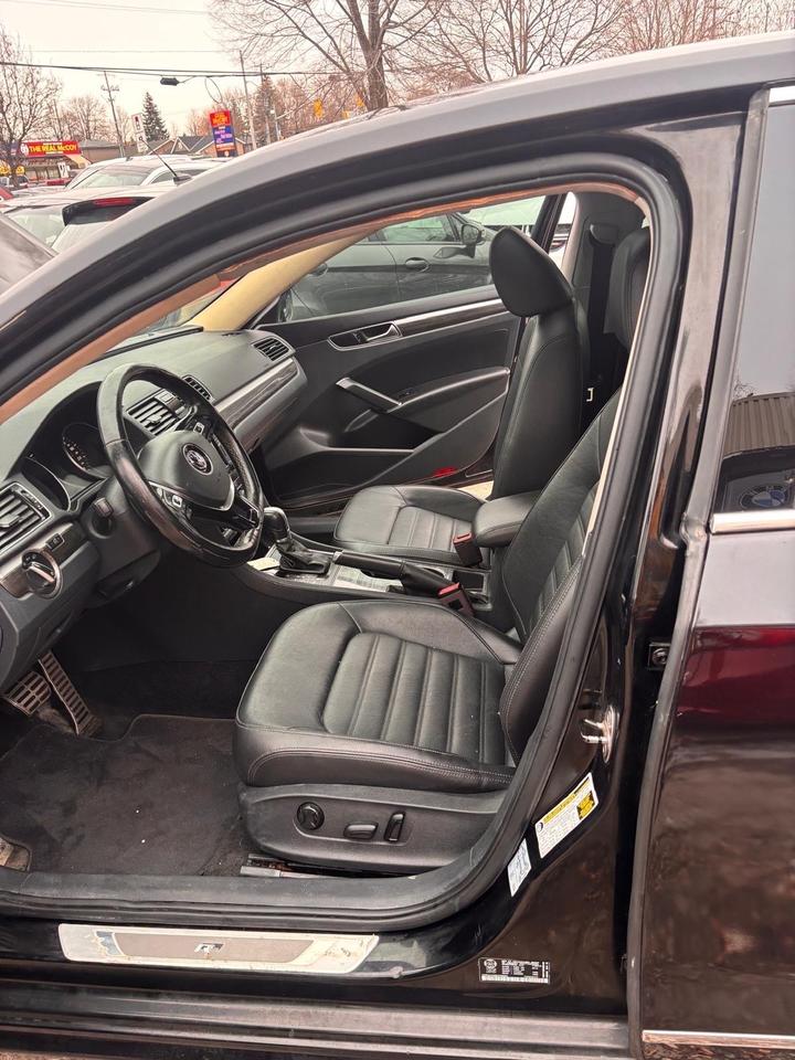 2019 Volkswagen Passat Wolfsburg Edition Auto Photo